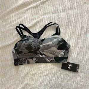 Under Armour Women's Black and Gray Sports Bra